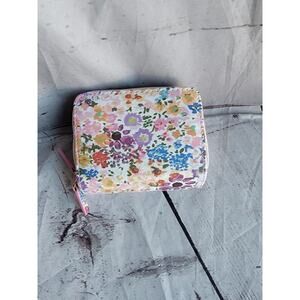 Buxton Floral Wizard ZIP Wallet Credit Card